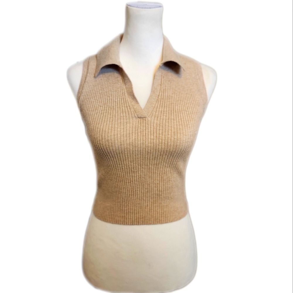 Old Navy Sleeveless Cropped Ribbed Lightweight Stretch Sweater Vest, Taupe, XS